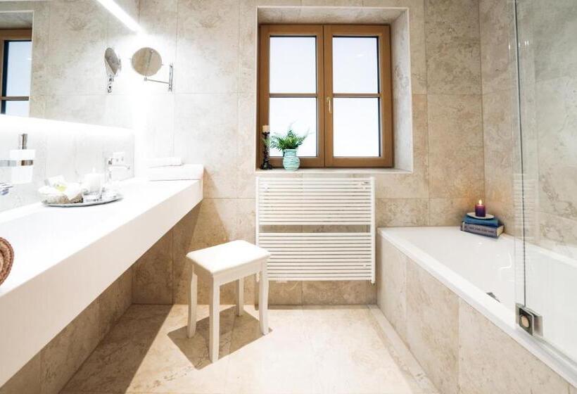 バルコニー付きスタンダードルーム, Lech & Residenz Chesa Rosa