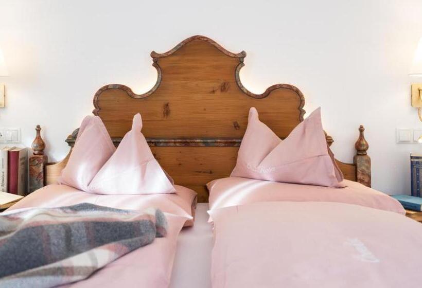 Номер Стандарт с Балконом, Lech & Residenz Chesa Rosa