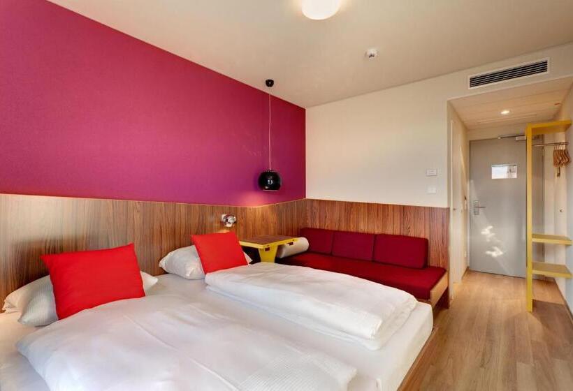 اتاق استاندارد سه نفره, Meininger Hotel Frankfurt Main / Airport