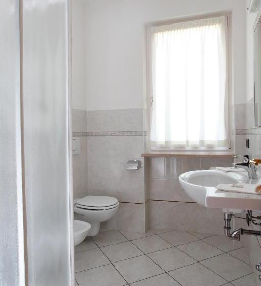 带1个卧室的高级公寓, Villaggio Turistico Lugana Marina