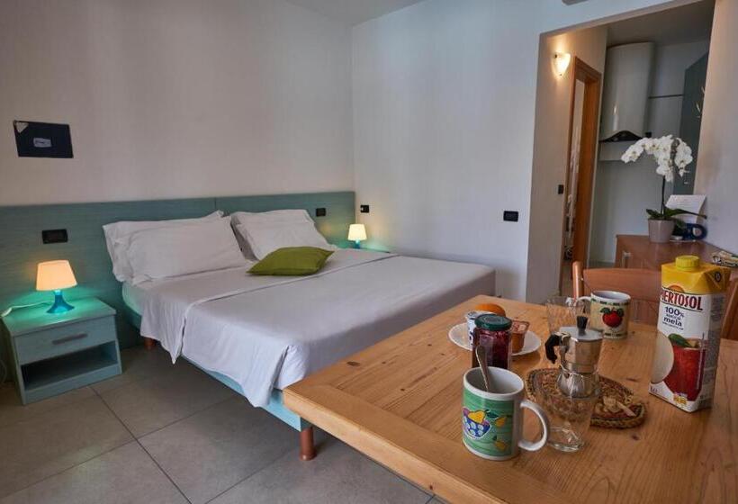 标准工作室, Villaggio Turistico Lugana Marina