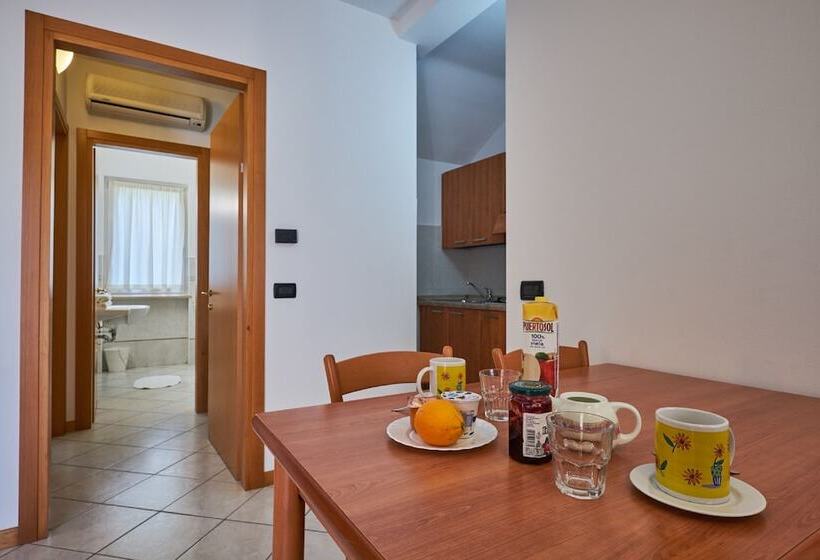 带1个卧室的公寓, Villaggio Turistico Lugana Marina