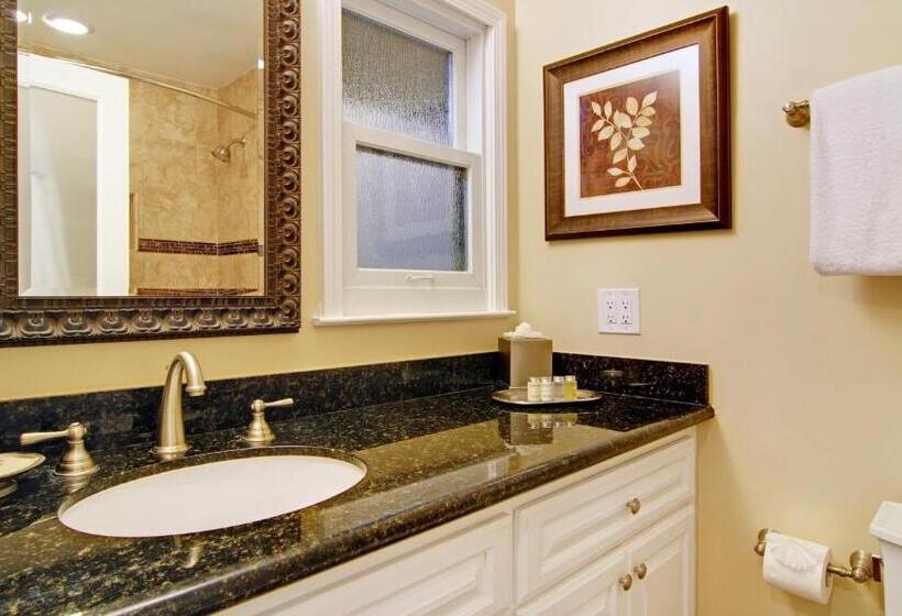 Номер Deluxe, Wayside Inn