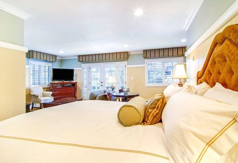 Люкс Премиум, Wayside Inn