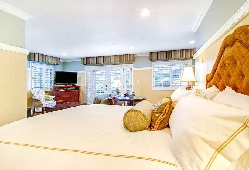 Premium-sviitti, Wayside Inn