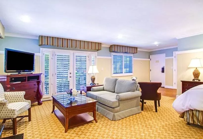 Premium-sviitti, Wayside Inn
