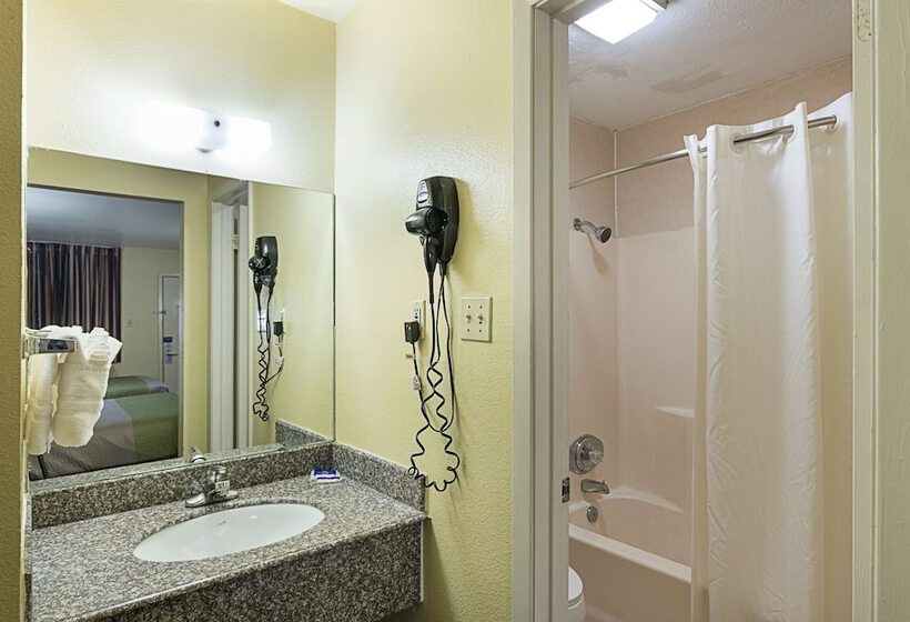 Номер Deluxe, Motel 6livingston, Tx