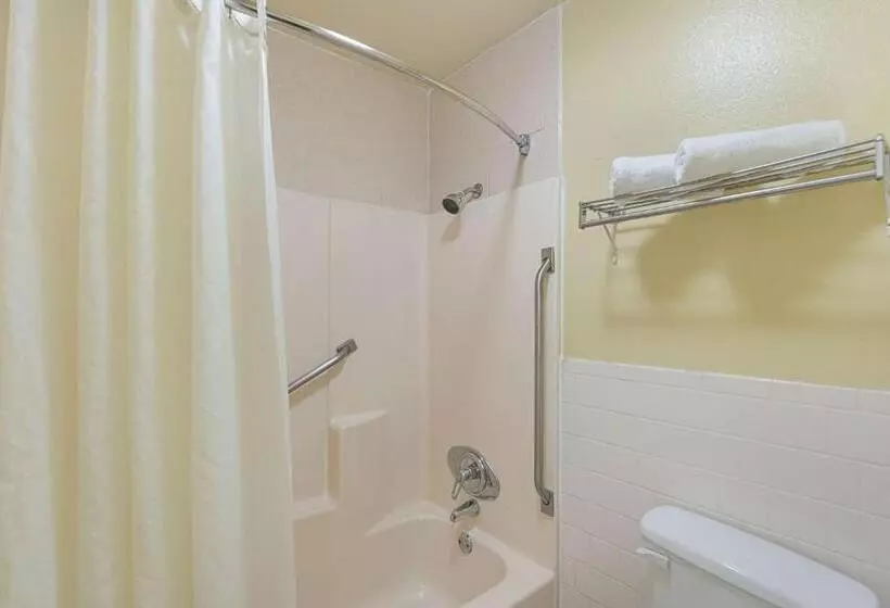 キングサイズベッドのデラックスルーム, Motel 6livingston, Tx