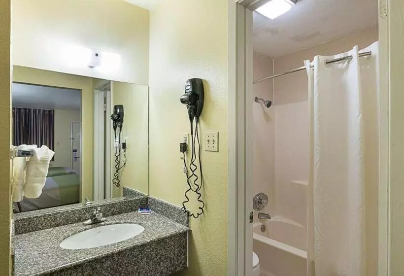 キングサイズベッドのデラックスルーム, Motel 6livingston, Tx