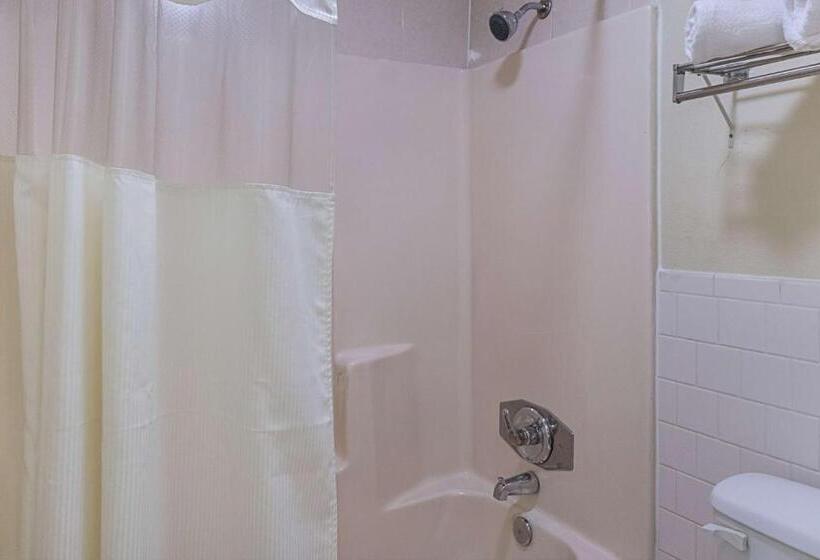 Четырехместный Номер Стандарт, Motel 6livingston, Tx