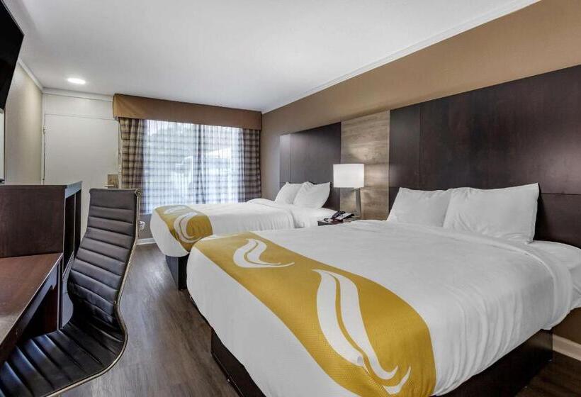 스탠다드 룸, Quality Inn & Suites