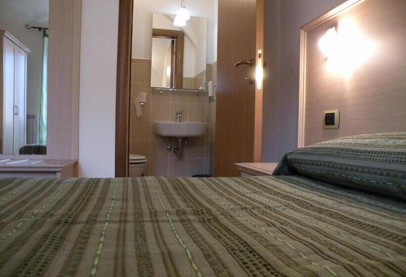 اتاق استاندارد, Bed & Breakfast Al Ponte