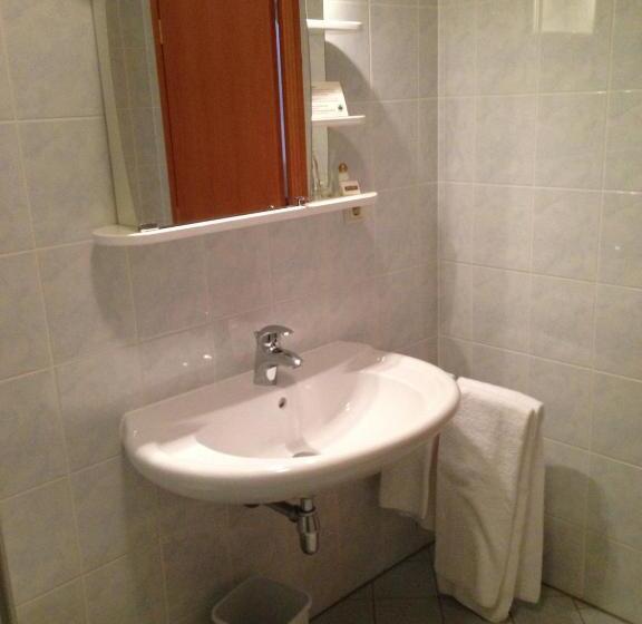 Номер Стандарт Индивидуальный, Eisenbock S Strasser Hof