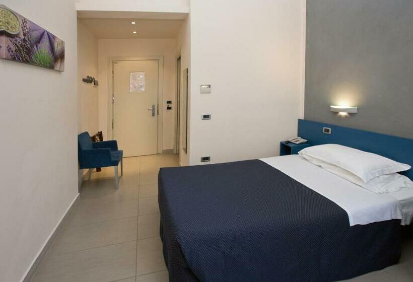 اتاق استاندارد یک نفره, Kursaal Bb