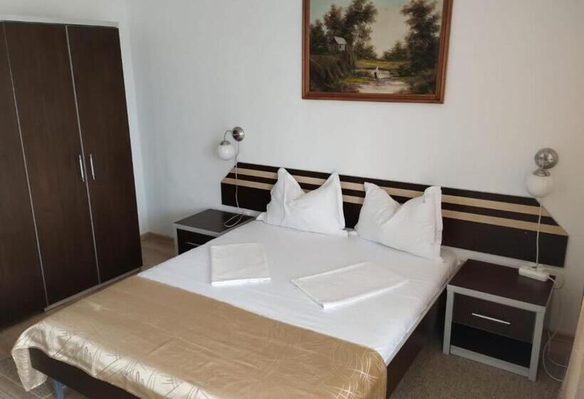 バルコニー付きスタンダードルーム, Turist