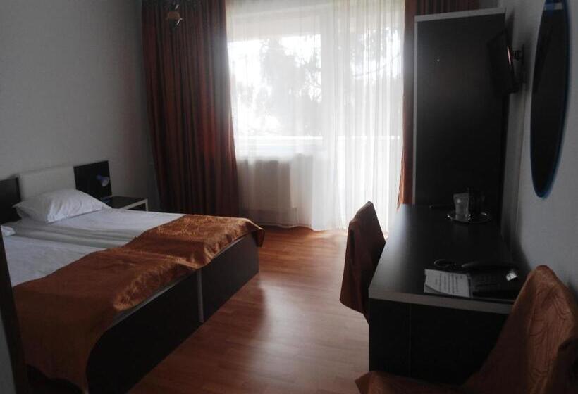 バルコニー付スイート, Turist