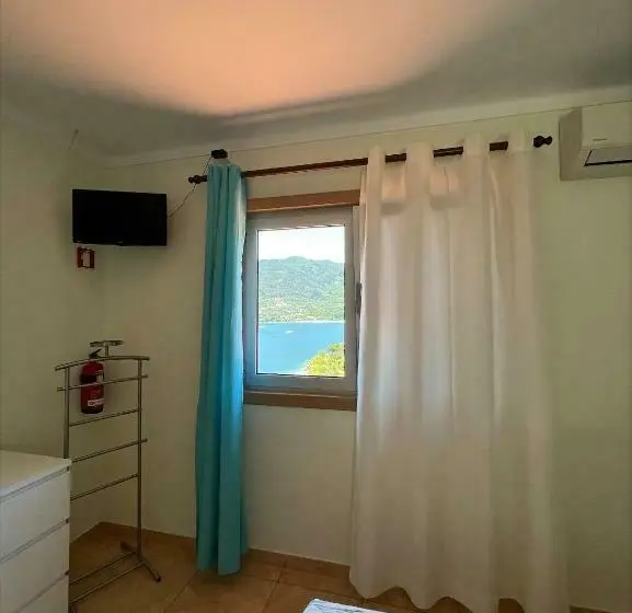 ４ベッドルームクラシックタイプ, Alojamento Por Do Sol