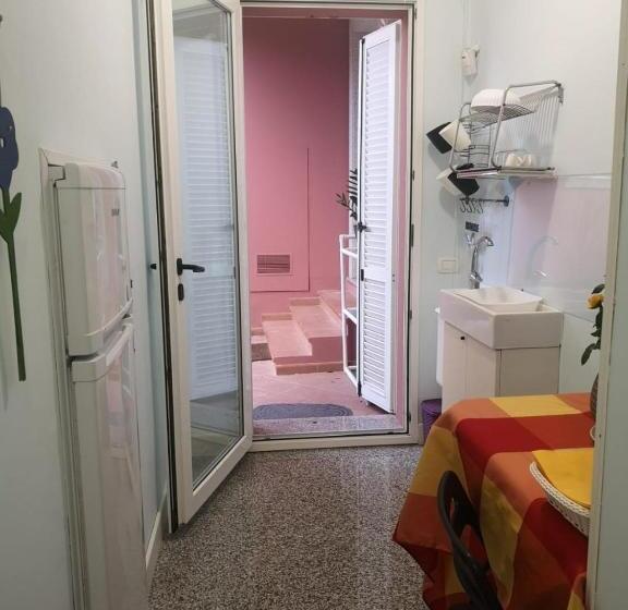 Студия Стандарт, B&b Domus Oriens   Monolocale Indipendente In Villa