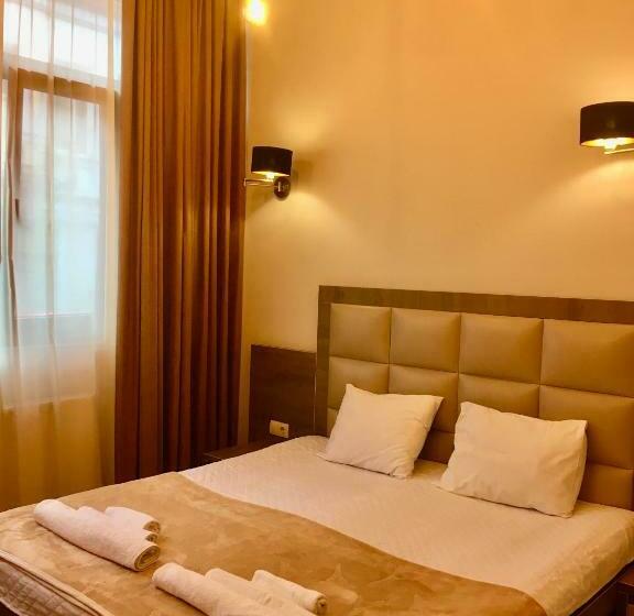 اتاق لوکس, Iveria