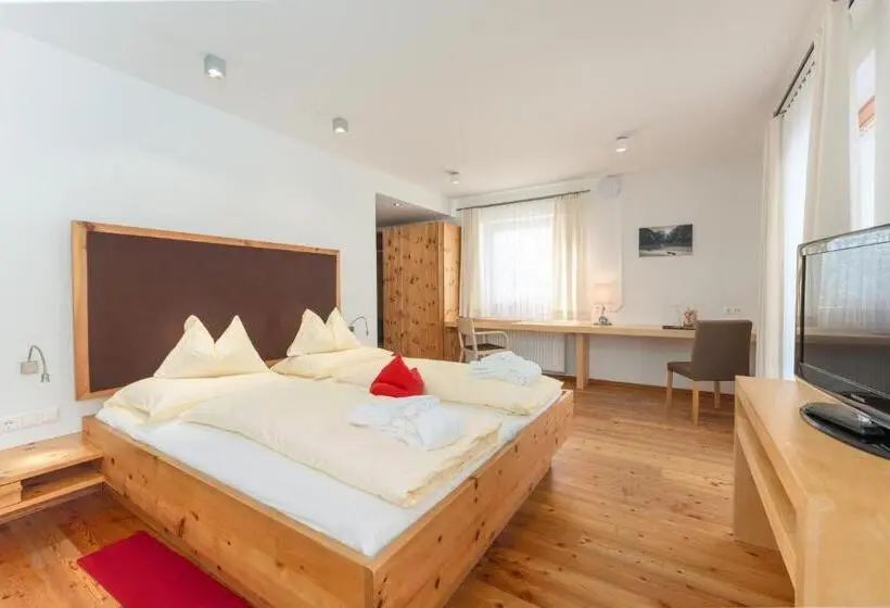 Comfort Værelse, Ramsauhof