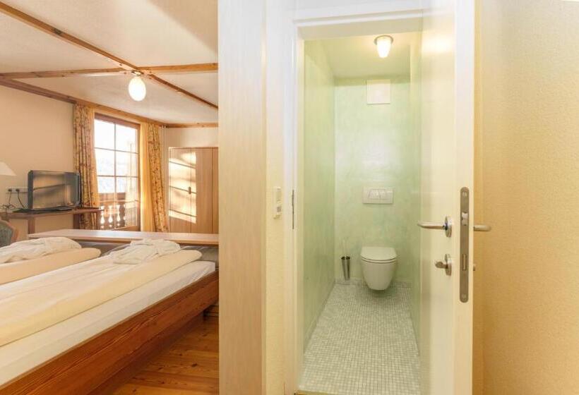 شقة غرفة واحدة, Ramsauhof