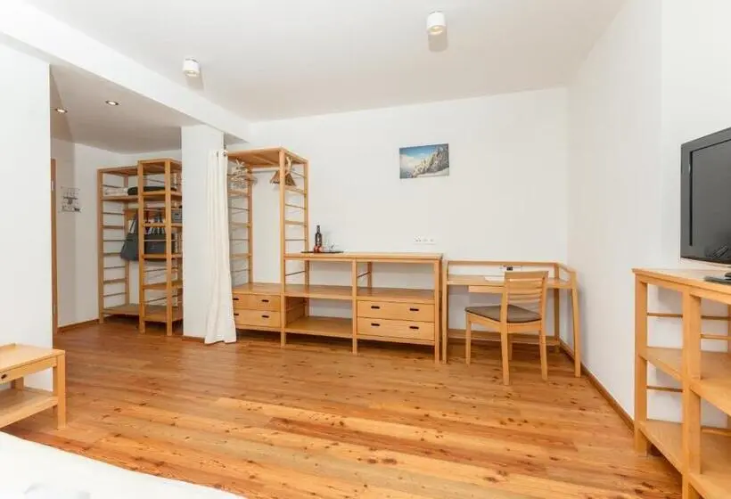 Comfort Værelse, Ramsauhof