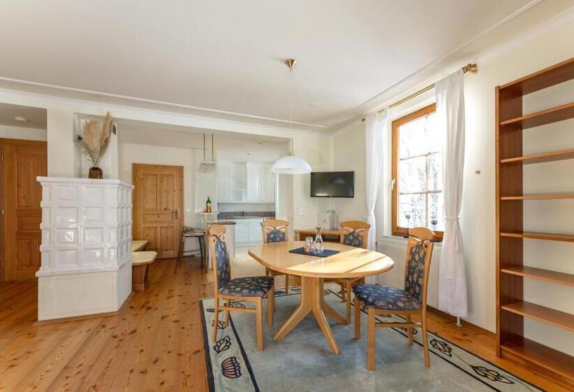 شقة غرفة واحدة, Ramsauhof