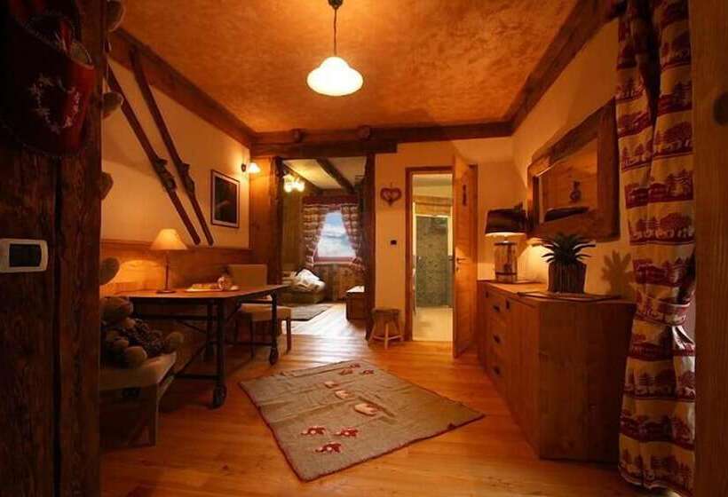 סוויטה דלוקס, Tivet