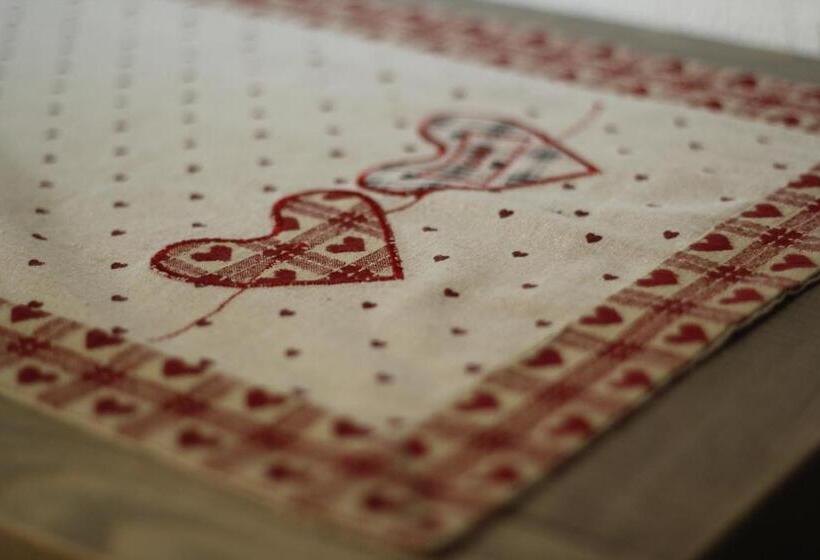 סוויטת ג'וניור נוף הרים, Tivet