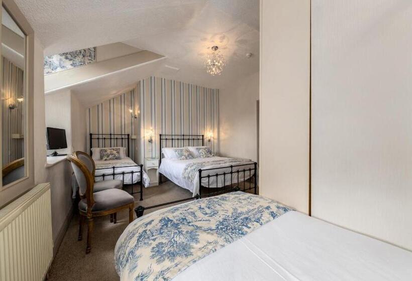 غرفة عائلية, 2 Cambridge Villas