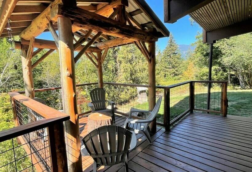 Хижина, Valley View Cabin