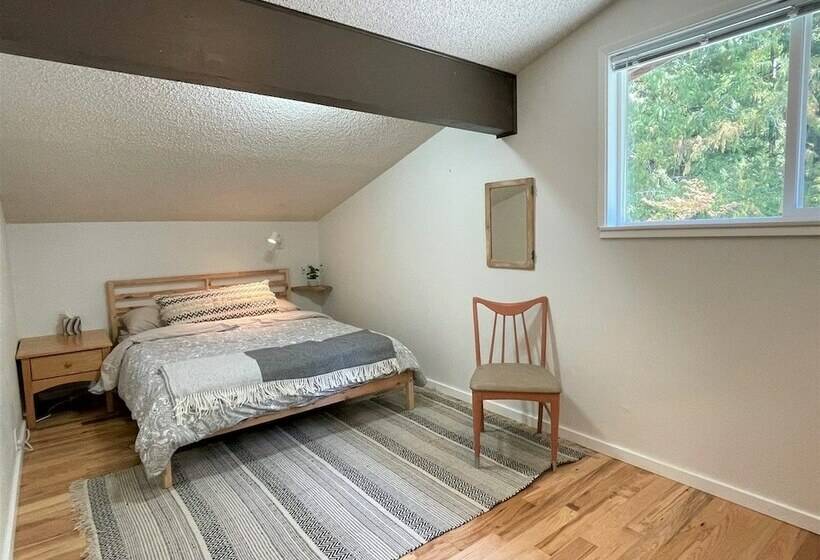 Хижина, Valley View Cabin