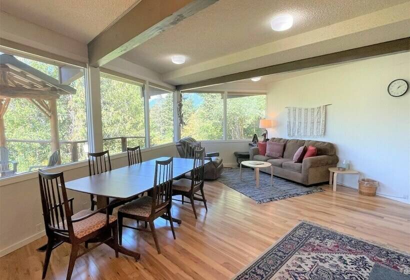 Хижина, Valley View Cabin