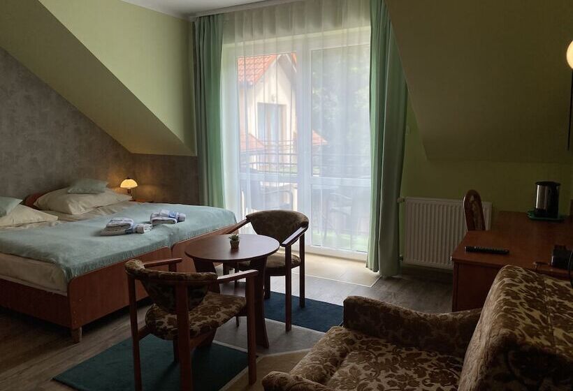 חדר קומפורט, Willa Kliper