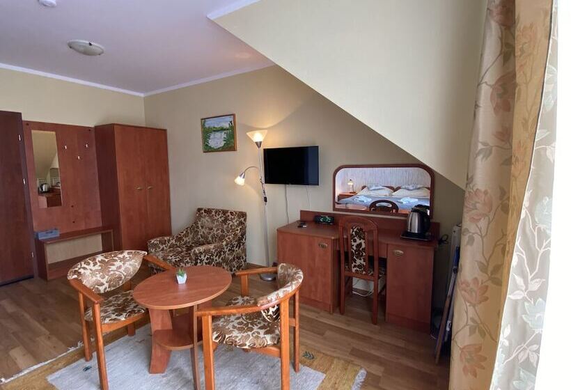 חדר סופריור צדדי נוף לים, Willa Kliper