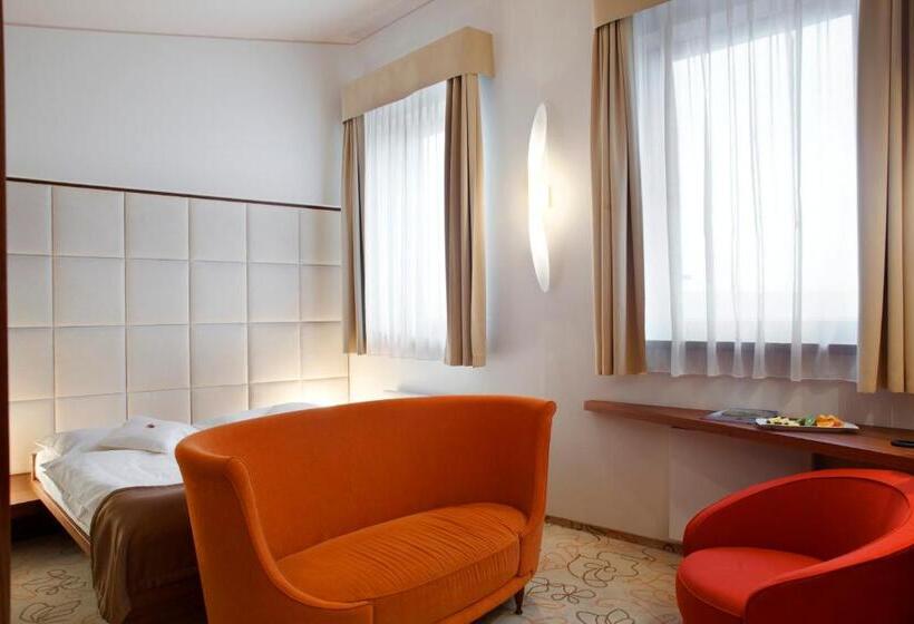 דירת חדר סופריור, Grund Resort Golf And Ski