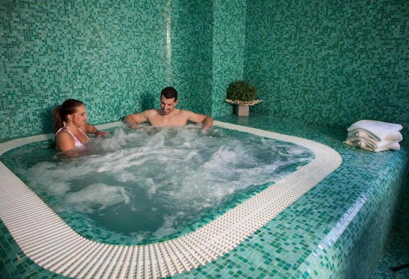 חדר סטנדרט עם כניסה לספא, Grund Resort Golf And Ski