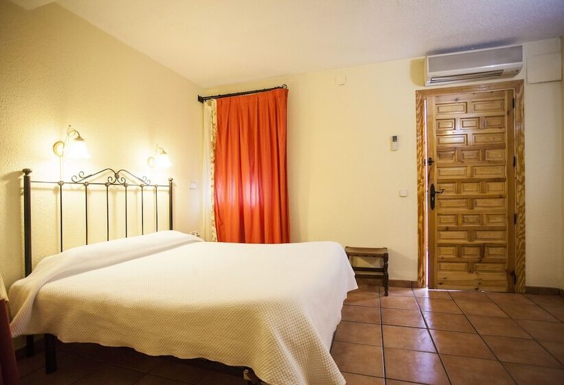 غرفة قياسية, Hostal Castilla