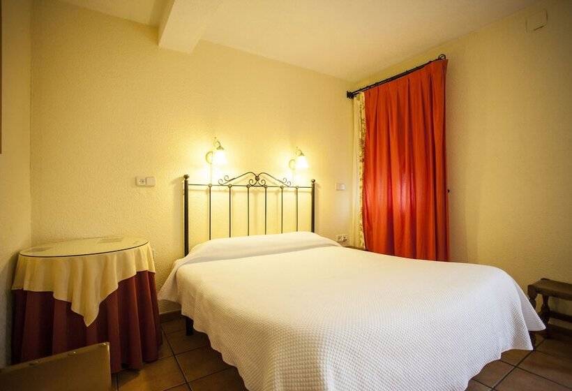 غرفة قياسية, Hostal Castilla