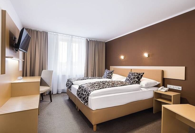 غرفة قياسية بلس, Atlantis