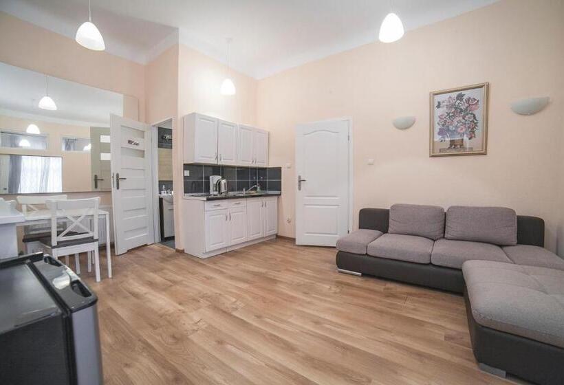 Apartamento 2 Dormitórios, Residence B&b La Fontaine Apart