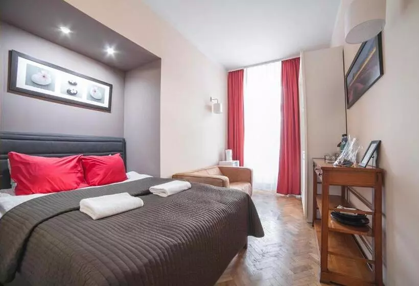 اتاق سوپریور با چشم‌انداز, Residence B&B La Fontaine