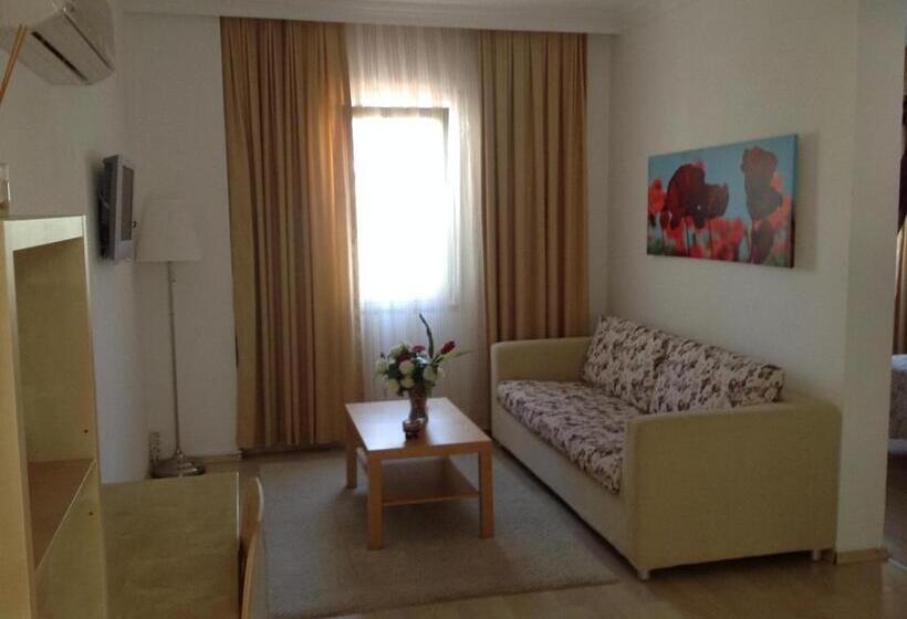 带阳台套房, Berg