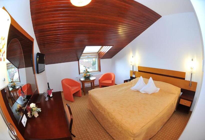 スタンダードルーム, Complex Jasmine