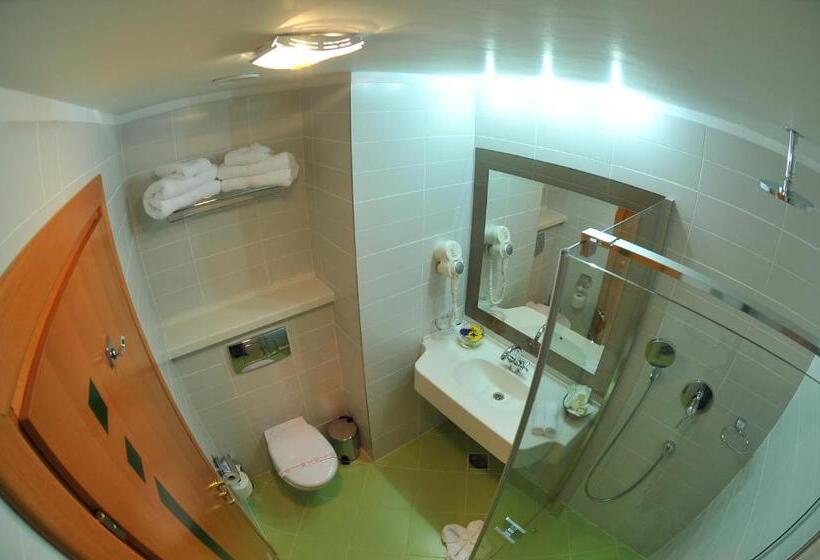 スタンダードルーム, Complex Jasmine