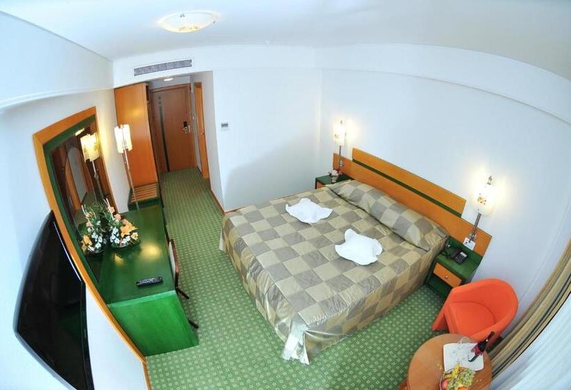 スタンダードルーム, Complex Jasmine