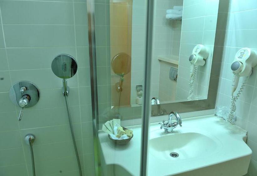 スタンダードルーム, Complex Jasmine