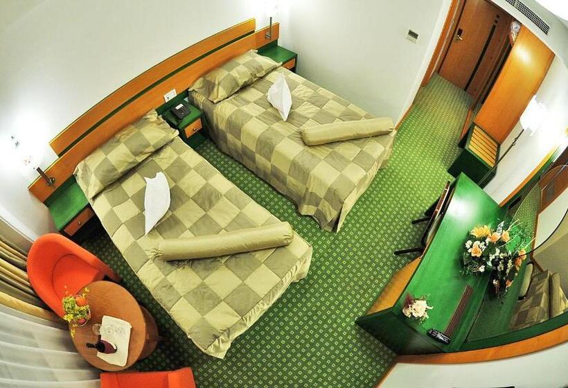 スタンダードルーム, Complex Jasmine