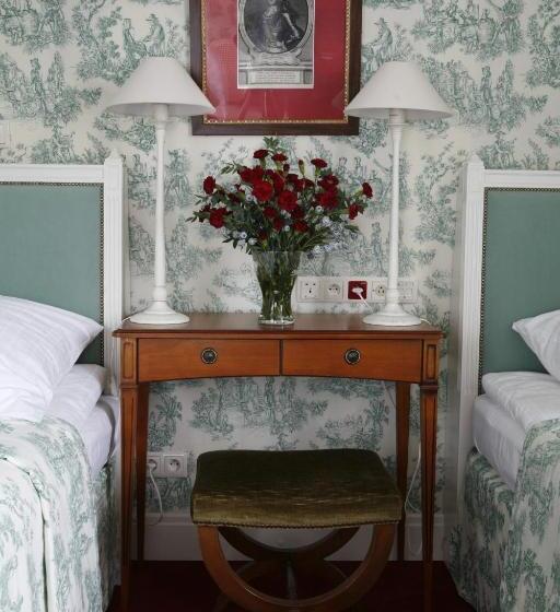 スタンダードルーム, Dwór Kościuszko