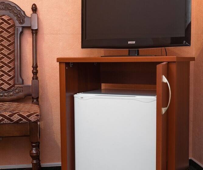 غرفة قياسية, Empire Park